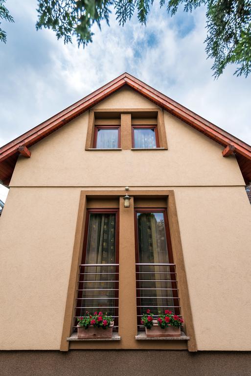 Bed and breakfast Szenti 3*